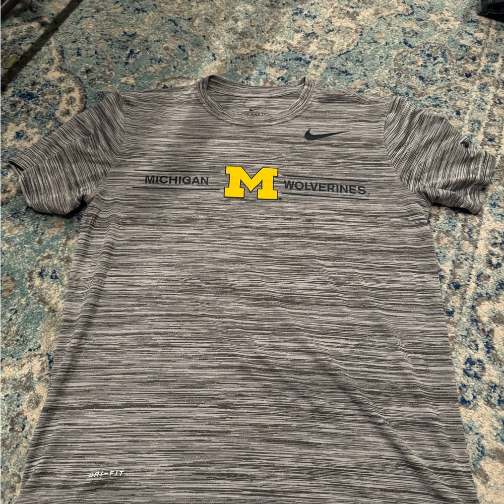 Nike Gray Michigan Wolverines Short Sleeve Tee